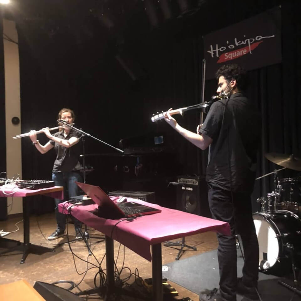 francesca le lohe plays flute while stephan e perez plays midi violin